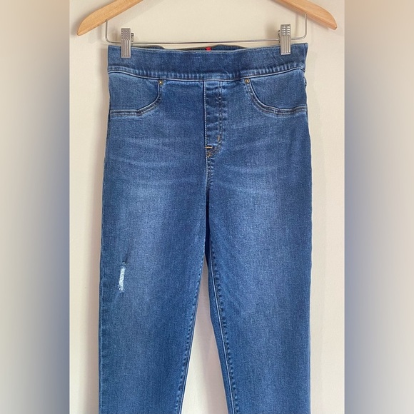SPANX Distressed Ankle Skinny Jeans in Medium Wash Denim - Picture 9 of 13